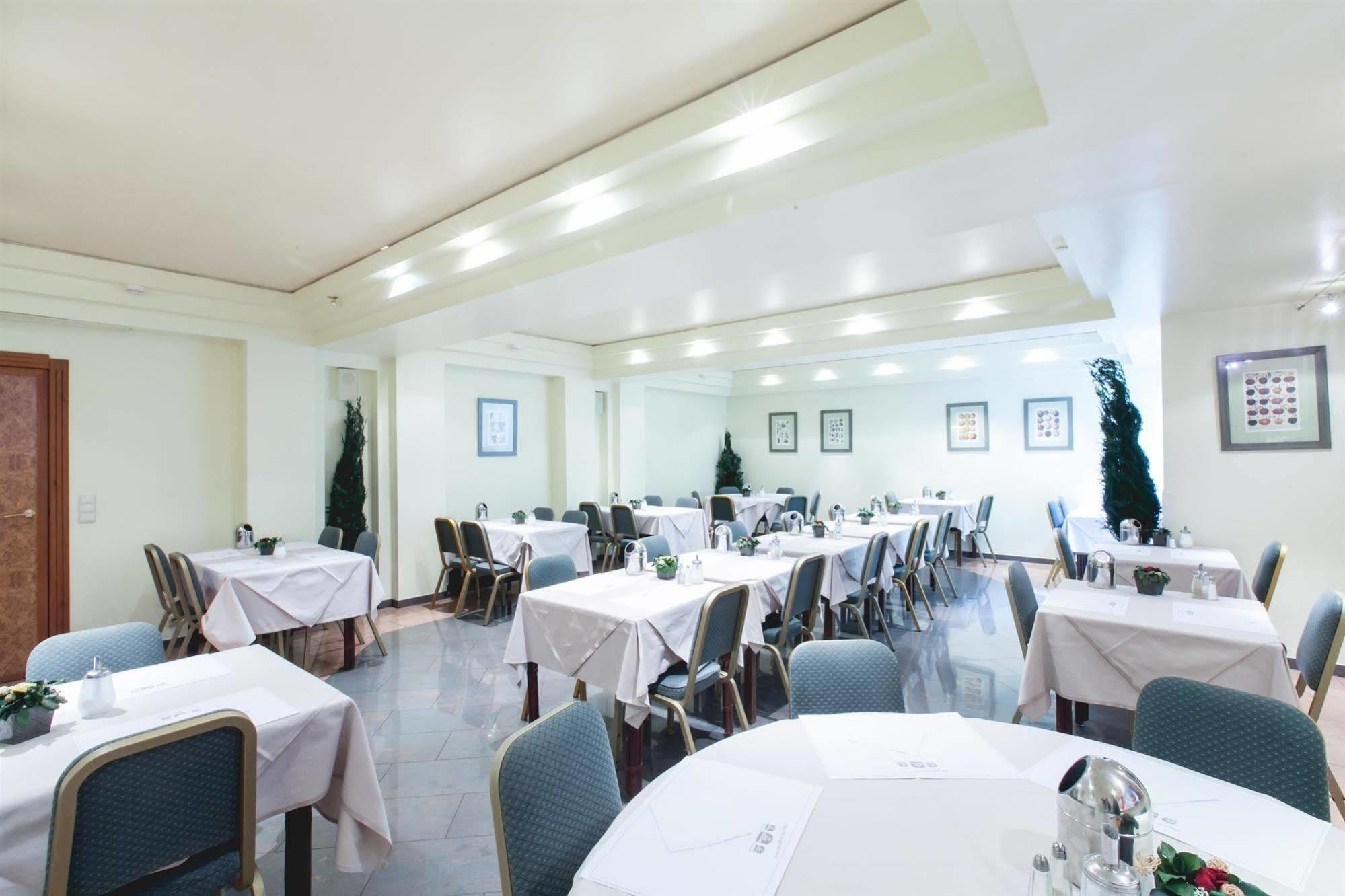 Hotel Best Western County House Saint-Gilles المظهر الخارجي الصورة
